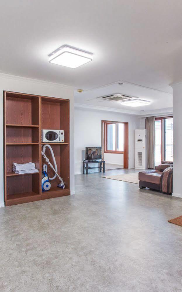 Togŭnnae Maniju Pension מראה חיצוני תמונה